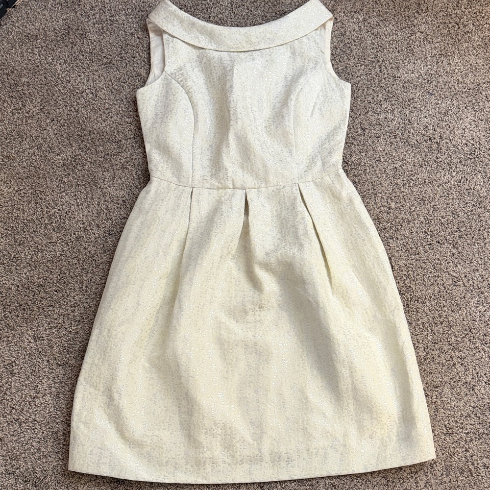 Solar cream and silver high neck dress size 34